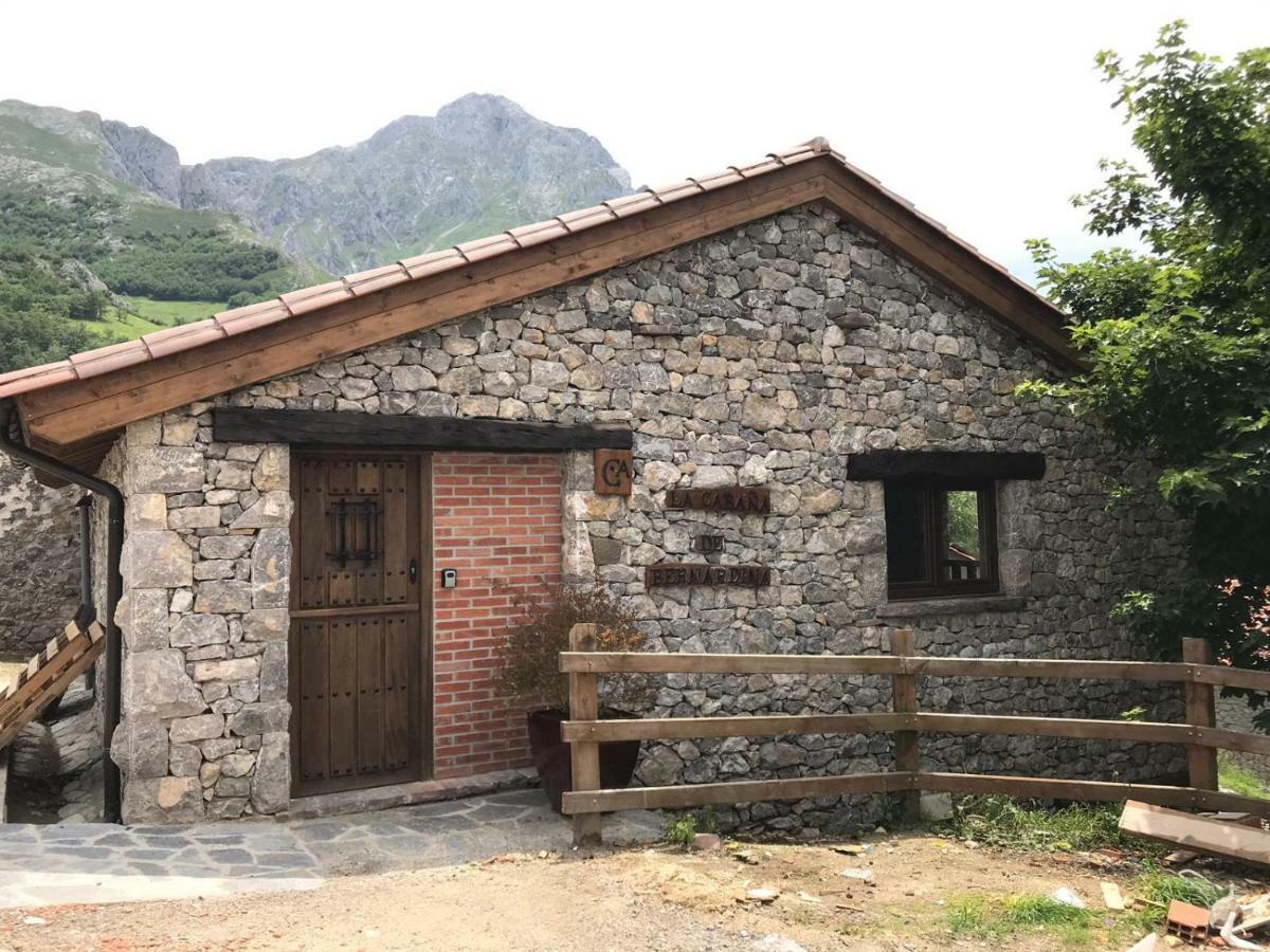 La Cabana De Bernardina Сотрес Экстерьер фото
